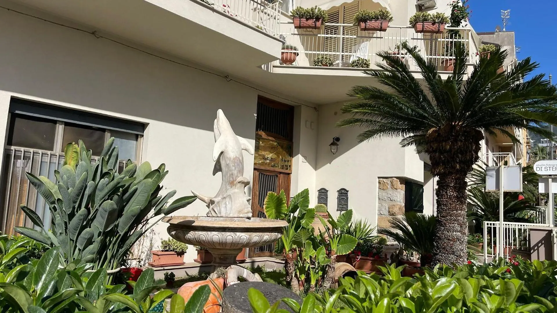 Il Delfino Holiday House Cefalu 0*,  Italy
