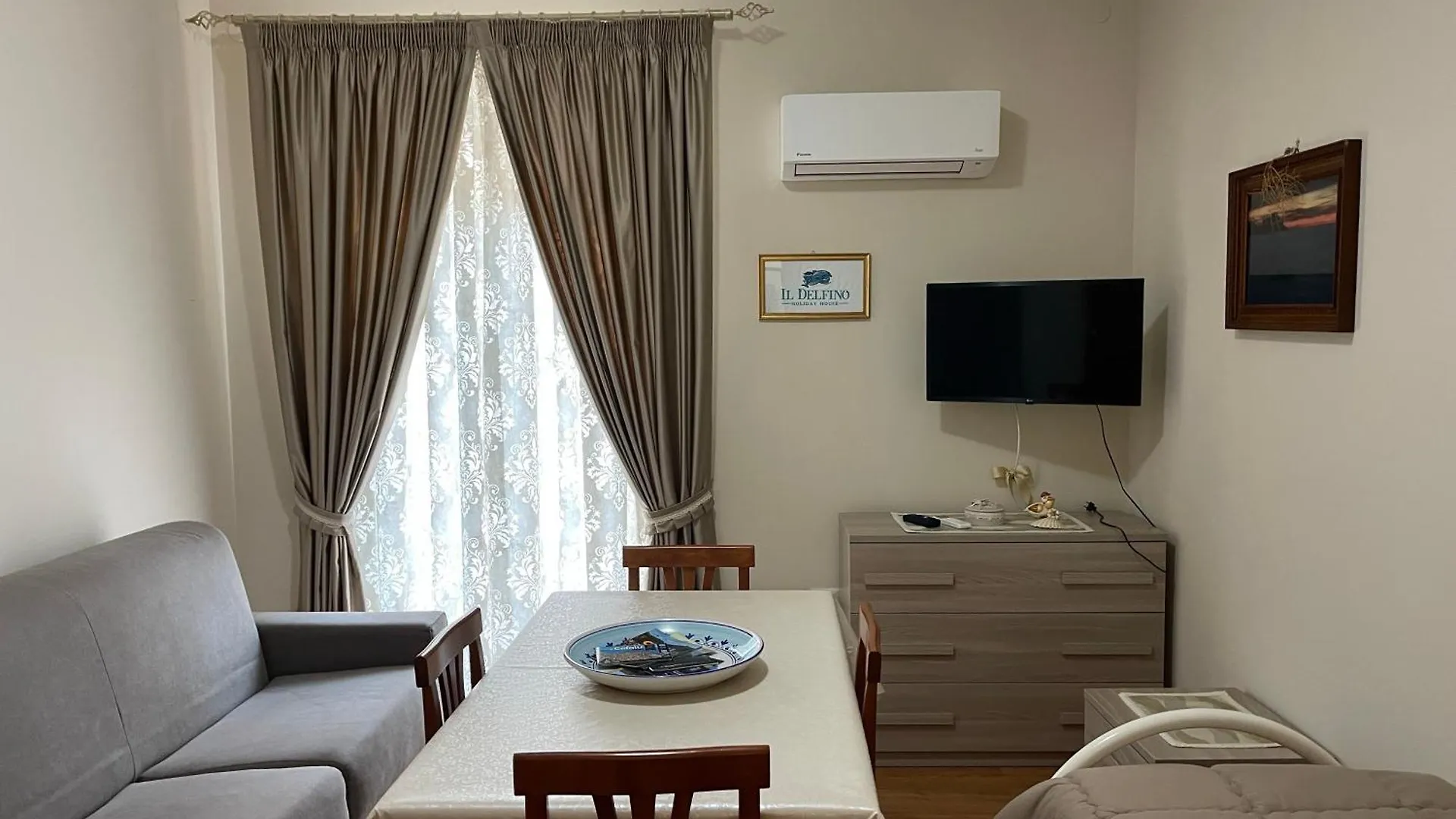 Il Delfino Holiday House Cefalu Apartment